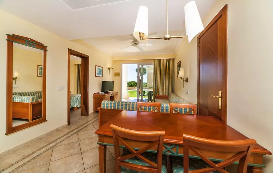 ✈ MINORQUE | Punta Prima - Insotel Punta Prima Resort & Spa 5*, 3 n...