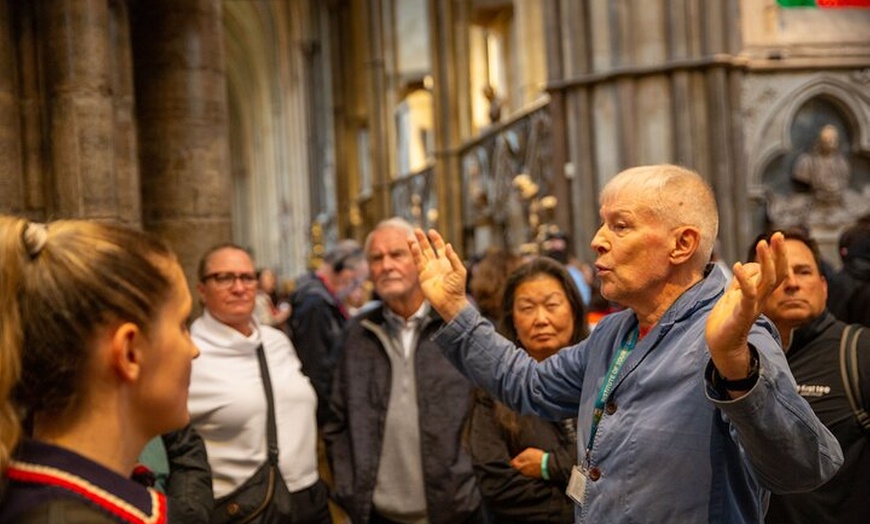 Image 4: Priority Access Westminster Abbey Tour with a Professional Guide