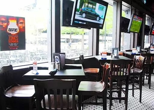 5% Cash Back at Hudson Grille Downtown
