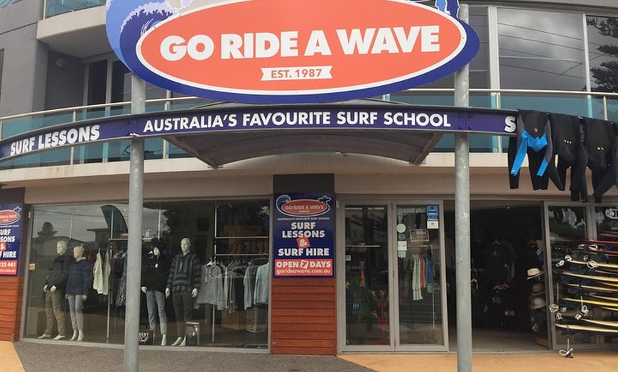 Image 3: Learn to Surf at Torquay on the Great Ocean Road