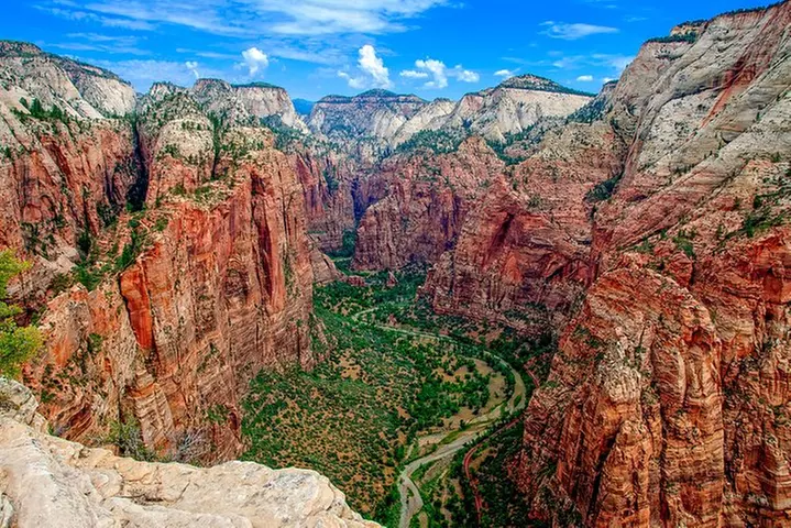 Small Group: Bryce Canyon and Zion National Park Day Tour