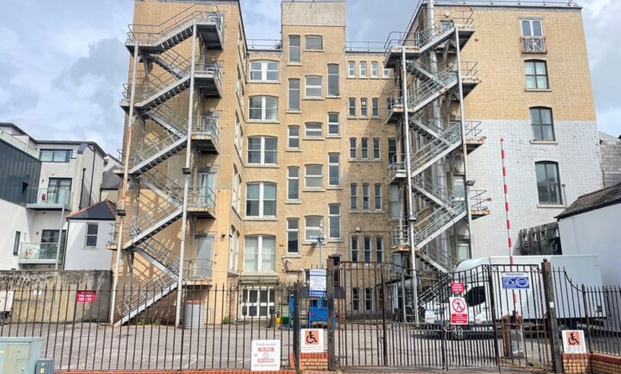 Image 6: Doctor Who Cardiff Bay Walking Tour