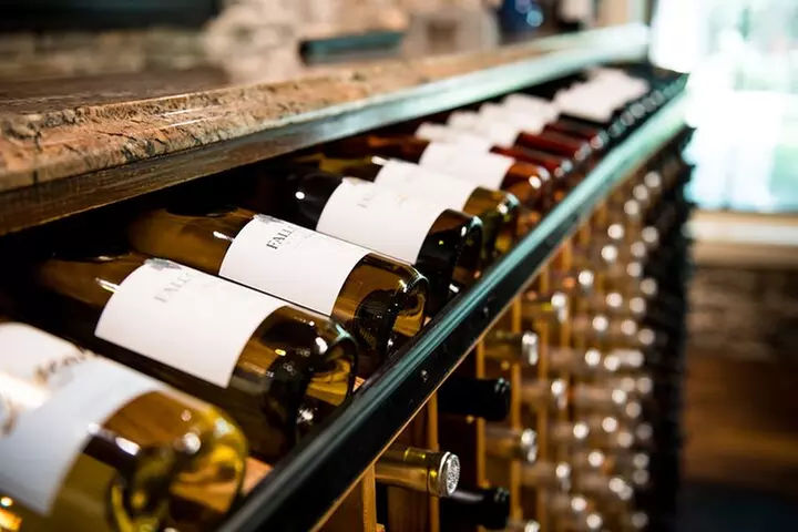 Half-Day Hill Country Wine Shuttle From Austin