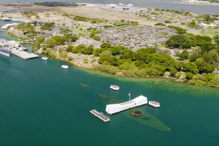 Complete Island Oahu Helicopter Tour