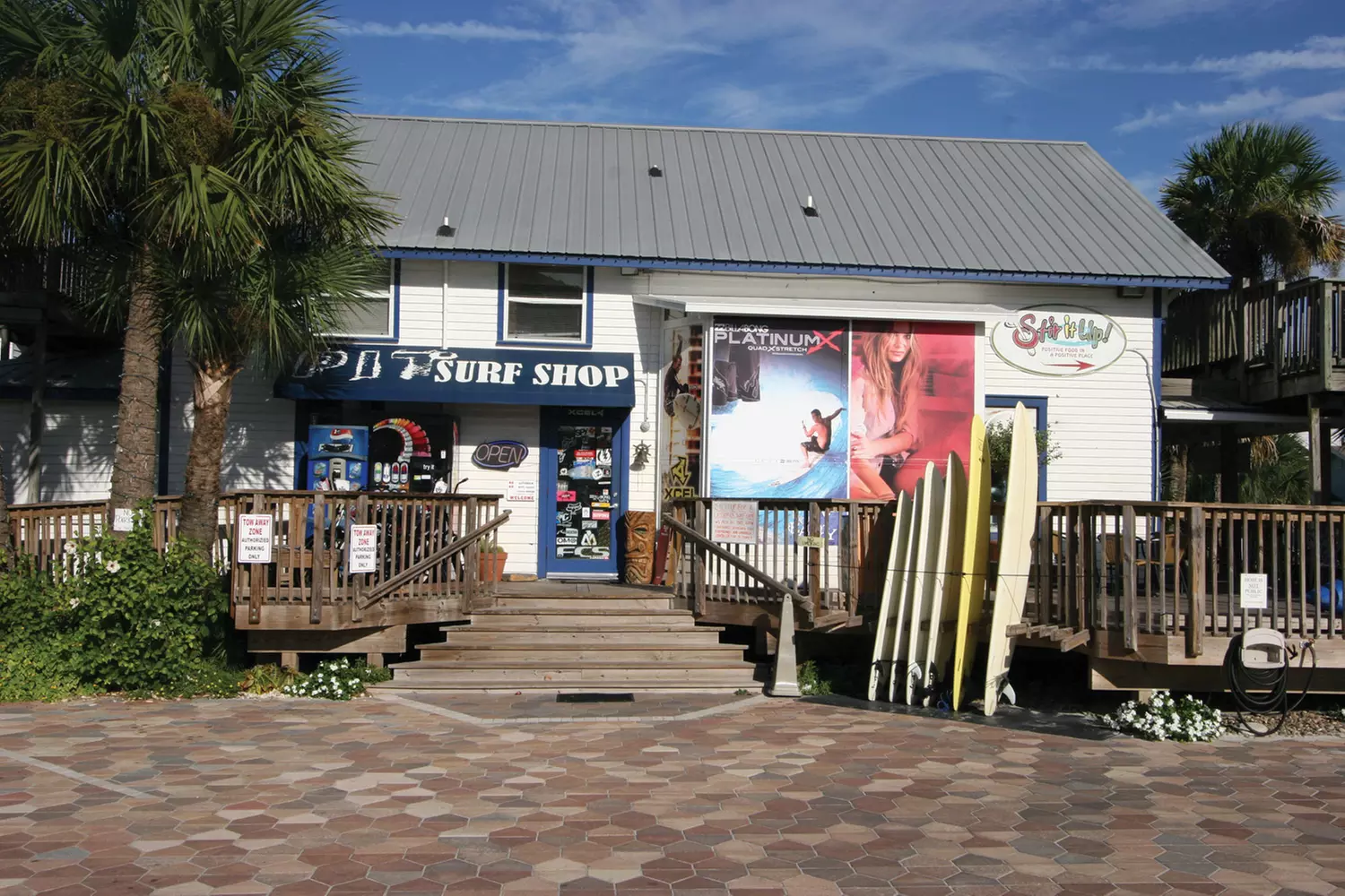 $15 for $30 Worth of Merchandise at Pit Surf Shop - Second Medium
