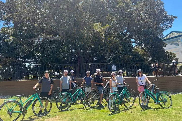 Best of San Diego eBike Tour (English or Spanish)