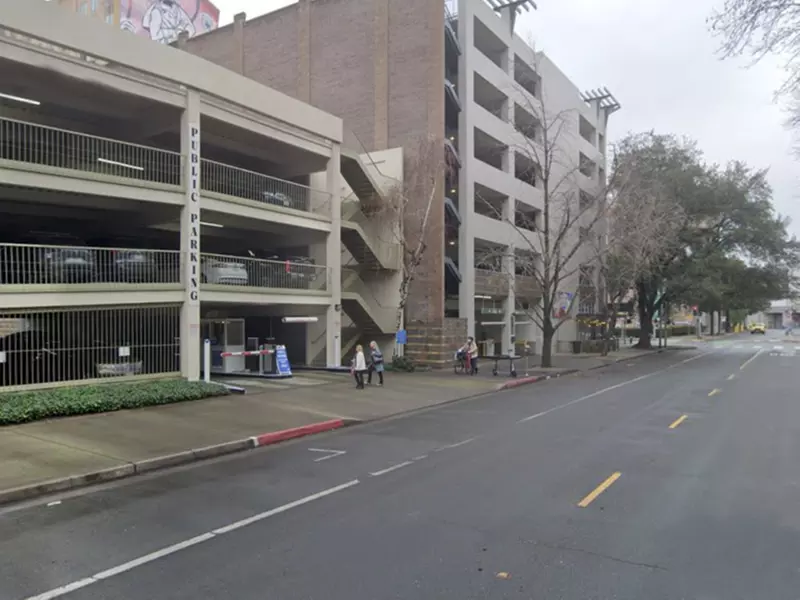 Parking at 1550 K St. Garage