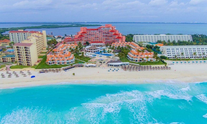 Image 14: ✈ MEXIQUE | Cancun - Wyndham Grand Cancun All Inclusive 5* - Tout i...