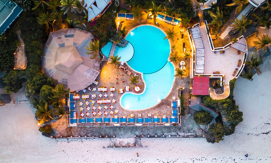 Image 22: ✈ KENYA | Diani Beach - Leopard Beach Resort & Spa 5* - Swimming Pools