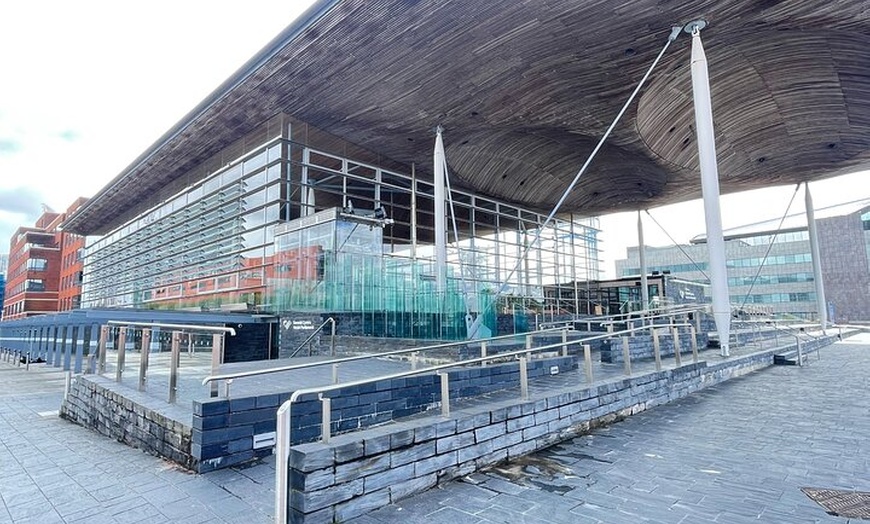 Image 2: Doctor Who Cardiff Bay Walking Tour