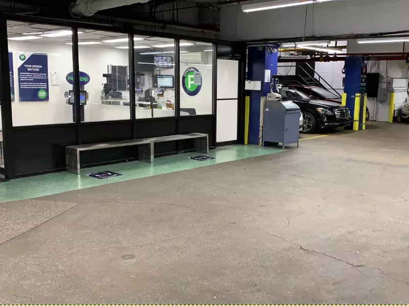 Parking at Centerpark - 80 Park Ave. Garage