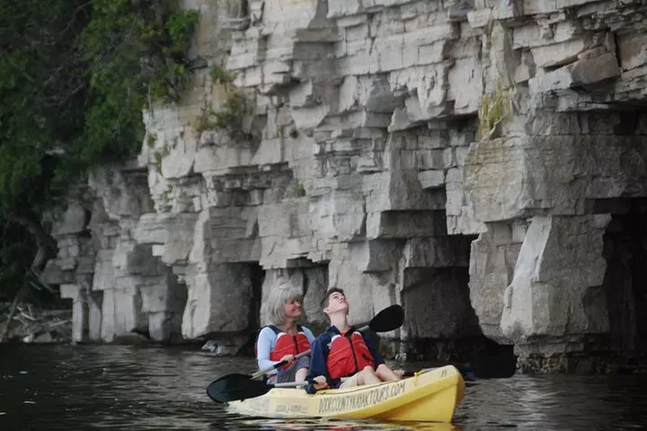 Death's Door Bluff Kayak Tour