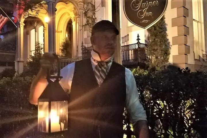 Savannah History and Haunts Candlelit Ghost Walking Tour - Primary Image