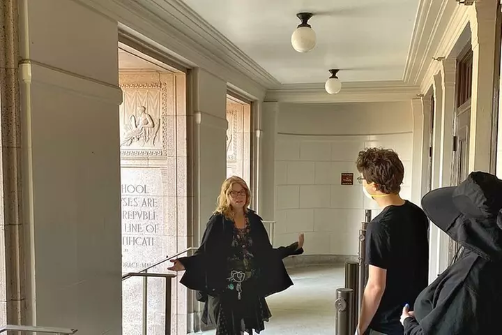 Macabre Ghost History of Portland, Oregon walking tour