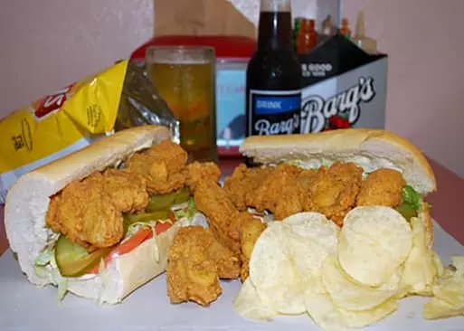5% Cash Back at Short Stop Poboy