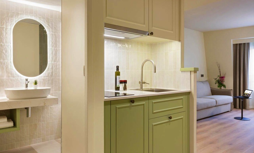 Image 36: ✈ ÎLE-DE-FRANCE | Parigi - Citadines Les Halles Paris 4*, 1 notte -...