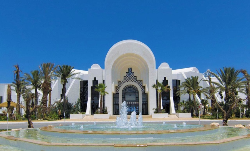 Image 14: ✈ TUNISIE | Djerba - Hôtel Radisson Blu Palace Resort et Thalasso 5...