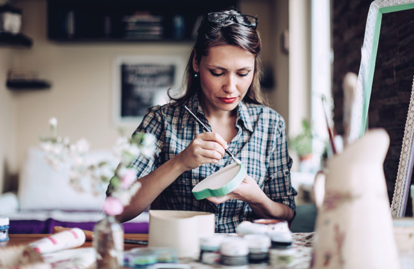woman-taking-a-pottery-art-workshop-class