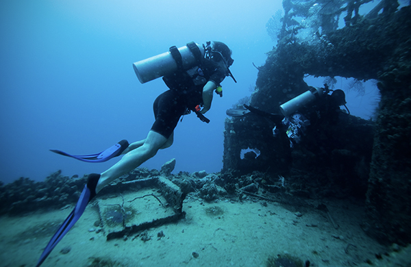 You Don’t Need An Ocean to Go Wreck Diving