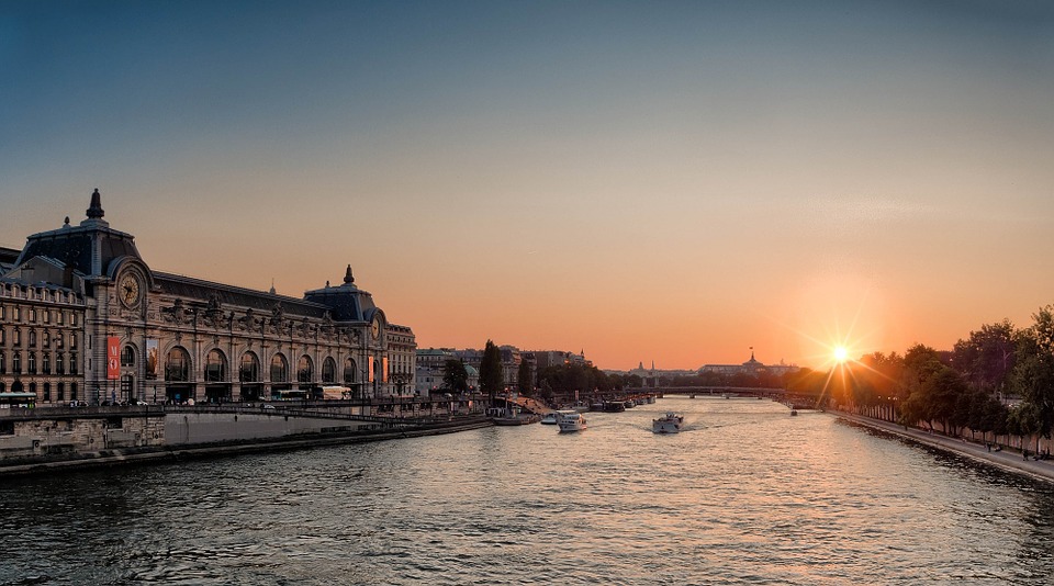 Comment survivre à Paris l’été lorsque vous ne partez pas en vacances ?