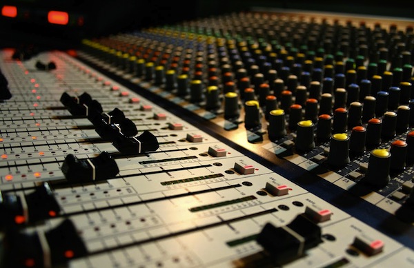How Equalizers Make Las Vegas Concerts Sound Great