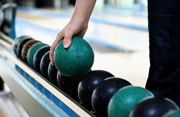 ten pin bowling balls