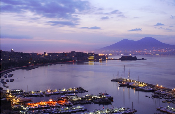 Golfo di Napoli notte