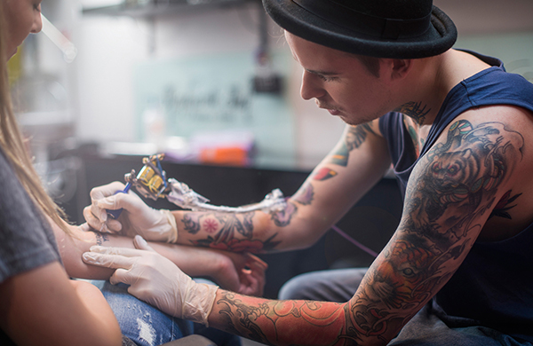 12 Cute Small Tattoos Girls Will Want To Get Right Now