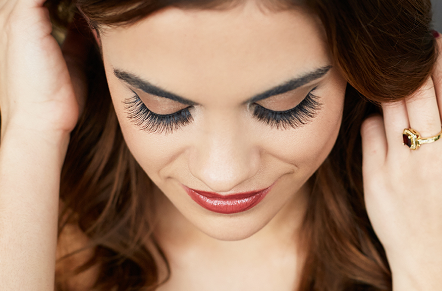 where to get fake eyelashes done