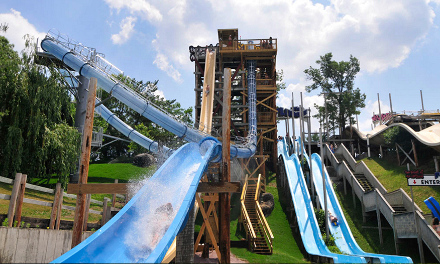 The Scorpion S Tail Water Slide At Noah S Ark