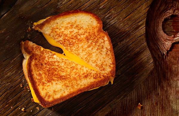 How to Make Grilled Cheese the Correct Way