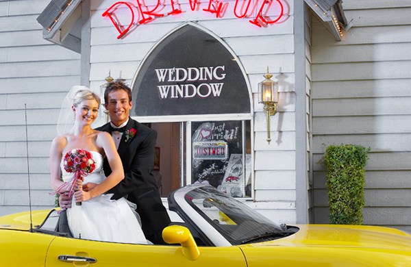 Eloping In Vegas How To Get Married In Sin City