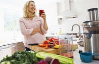 woman drinking superfoods smoothie