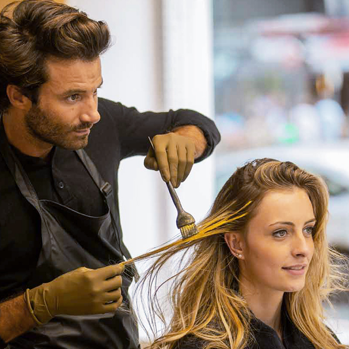 Séance chez le coiffeur