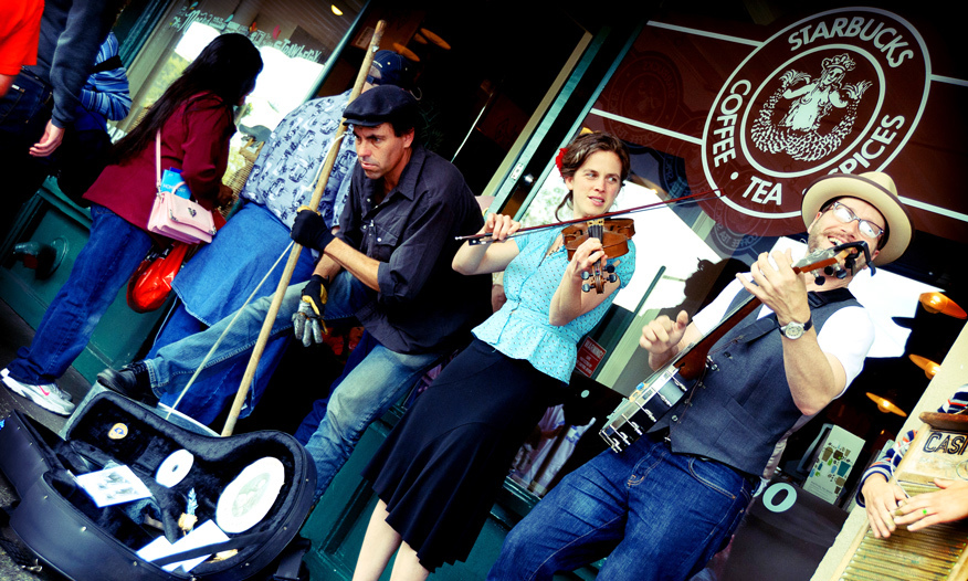Band playing outside original Starbucks