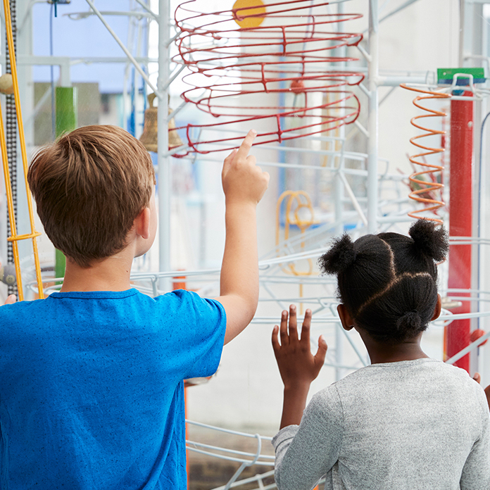 Kids at children's museum 