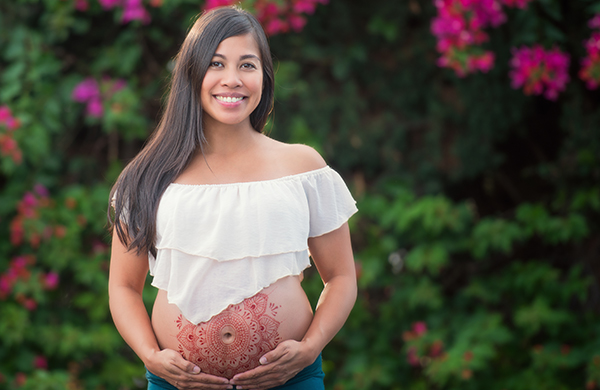 A Beginner's Guide to All Things Henna Pregnancy