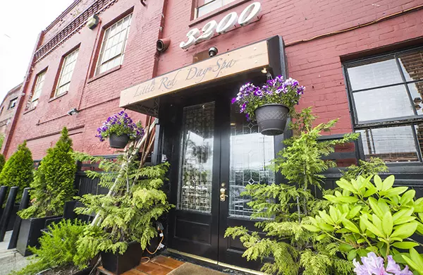 Little Red Day Spa Seattle