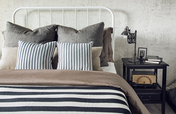 Bedding with comforter and pillows