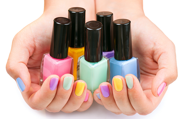 Manicura en casa: trucos con palillos