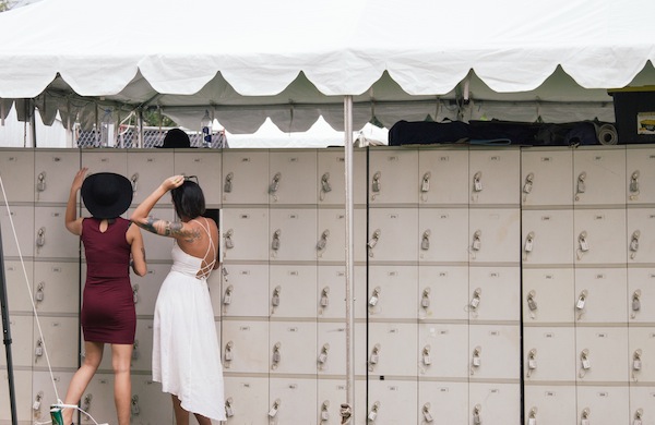 The Fans and Artists Who Are Nailing This Festival-Fashion Thing