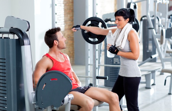 Seven-Rules-for-Proper-Gym-Behavior-flirting_600c390