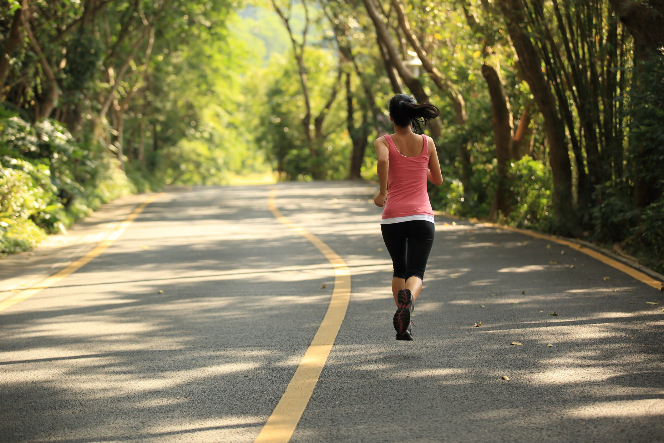 A Few Unspoken Rules and Tips for Running Outdoors