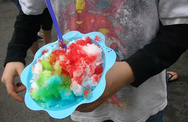 blogger_city_guide_seattle_foodevents_snowcone_600c390
