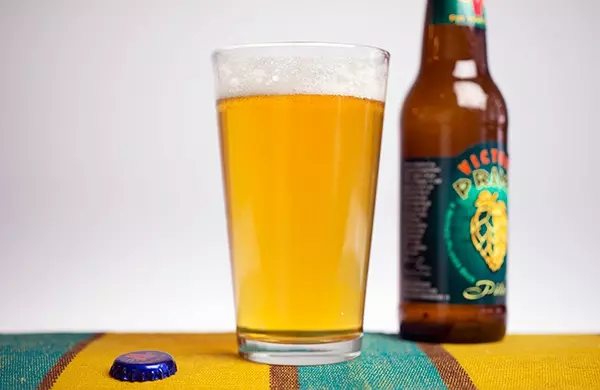 10-beer-styles-10-foods-to-pair-with-them_pilsner_600c390