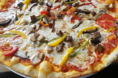 Pizza a
domicilio en Sevilla: 5 restaurantes donde pedirla
