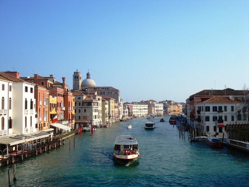 In barca a Venezia? Ecco le regole da rispettare