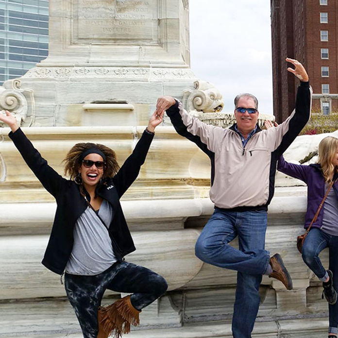 People on scavenger hunt