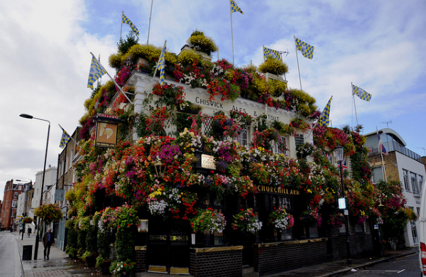 Quirky Bars in London - The 5 Best Pubs 