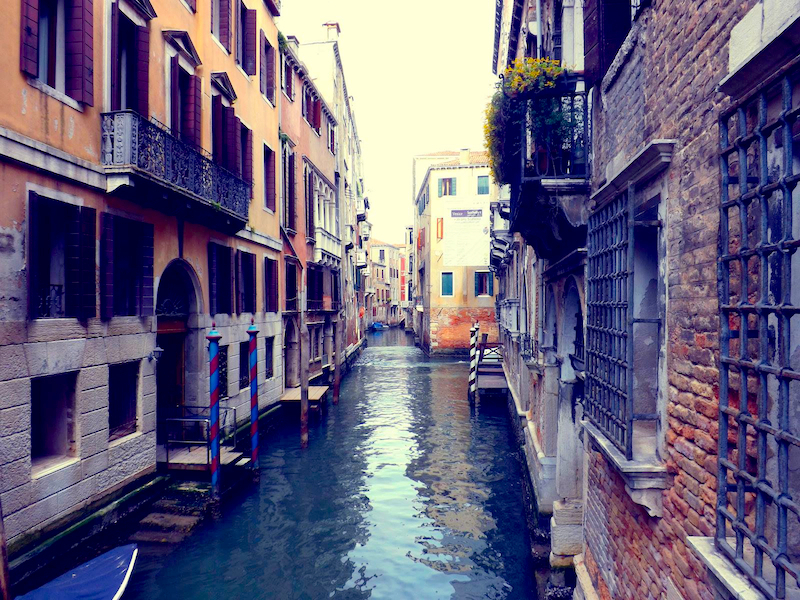 I fonteghi di Venezia